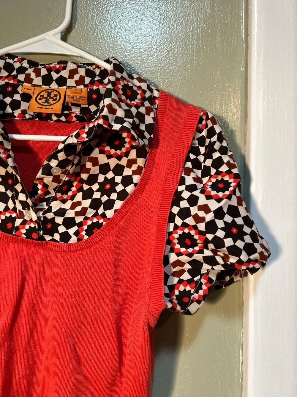 Tory Burch Women's Size Medium Twofer Sweater Blouse Coral Geometric Collared